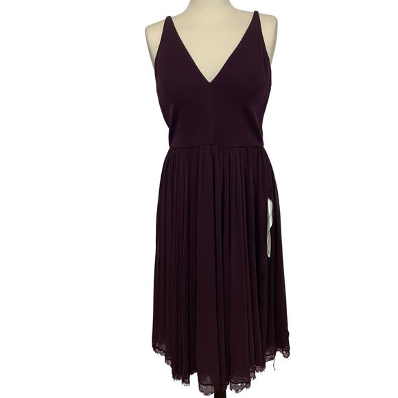 Dress The Population Alicia Dress L Sleeveless Midi Lined Lace Hem V Neck Sheath - Picture 1 of 10